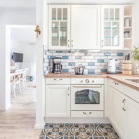 Ferienhaus, Ostseebad Sellin, Ruegen, Faehrhaus, * Sellin (Rugen)