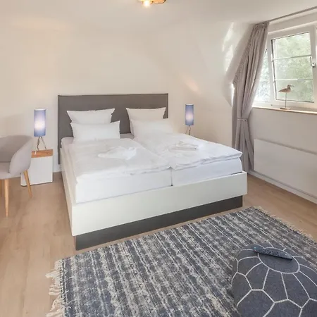 Ferienhaus, Ostseebad Sellin, Ruegen, Faehrhaus, * Sellin (Rugen)